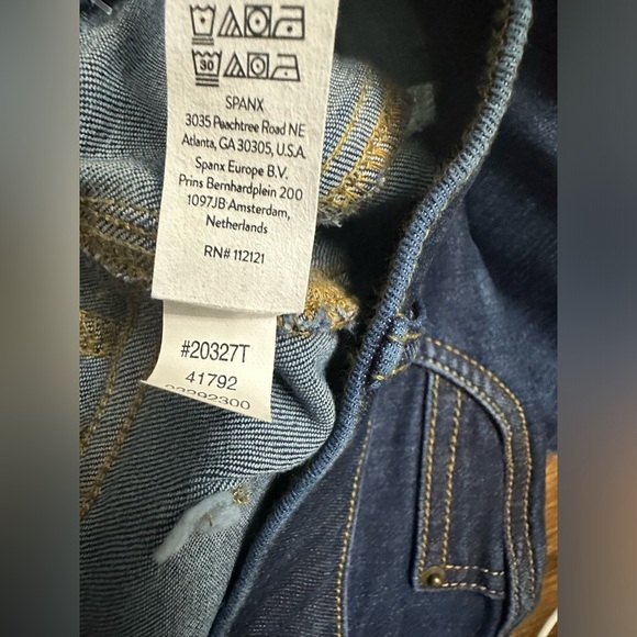 Spanx Flared Jeans in Midnight Shade XST - Picture 8 of 13